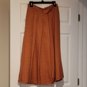 High rise plaid culottes/midi skort in rust